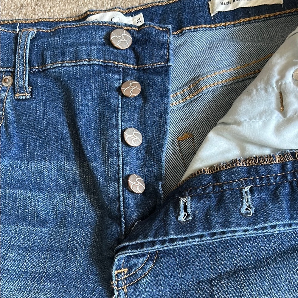 Jessica Simpson Blue Jean Shorts with Faded Casual Look - Picture 4 of 5